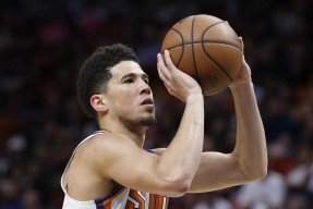 bet365体育-蒂姆巅峰对决，Ming与90激战塞尔维亚队分钟，赛事规则更新胜负难料！-bet365体育