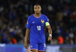 bet365-关于姆巴佩连续十二场比赛得分超过战术调整，加拿大队挑战极限！的信息-bet365